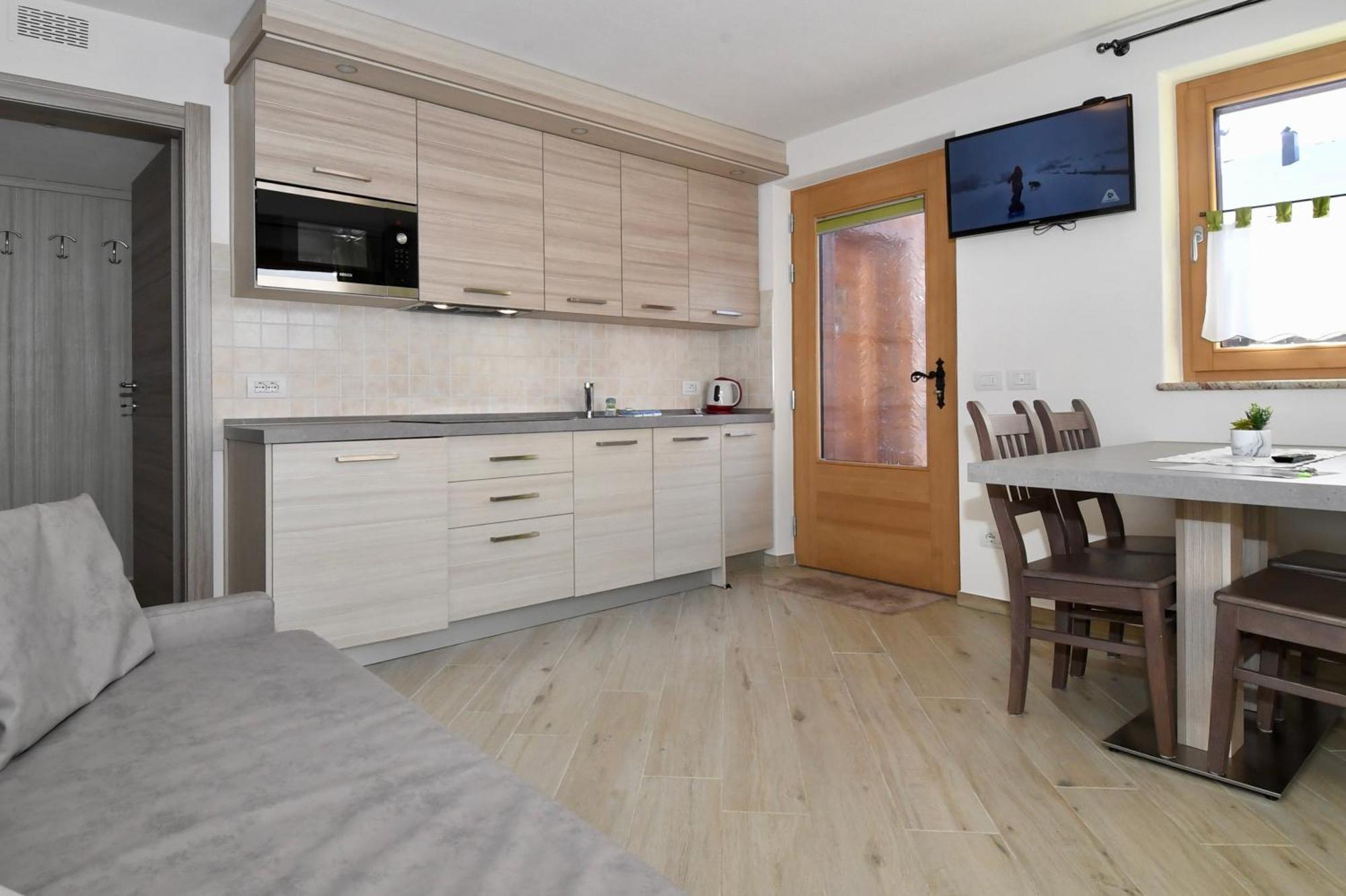 Casa Fiocco Di Neve Apartment *